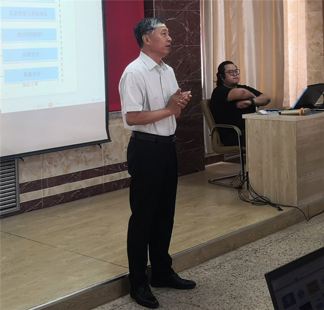 1564447528106318.jpg 1-于秘书长发表讲话.jpg